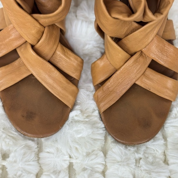 Vintage TORY BURCH Wrap Up Heel Lounge-Baby Tan Leather Size  Tory Burch Wrap Up Heel - Lounge-Baby Tan Leather Shoes Stiletto Heel Size 8M